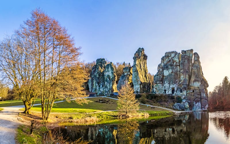 Externsteine bei Horn-Bad Meinberg - Teutoburger Wald - ©Sina Ettmer - stock.adobe.com