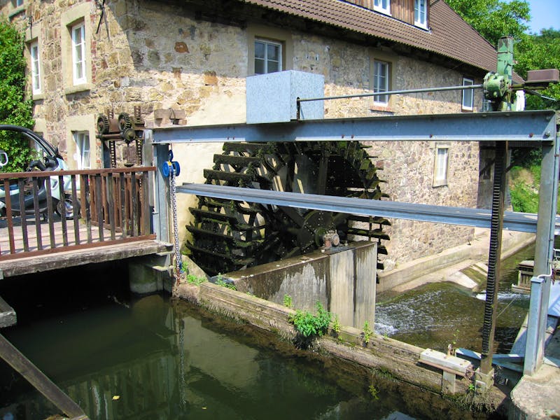 Wassermühle am Schloss Hämelschenburg im Weserbergland - ©Falko Göthel - stock.adobe.com