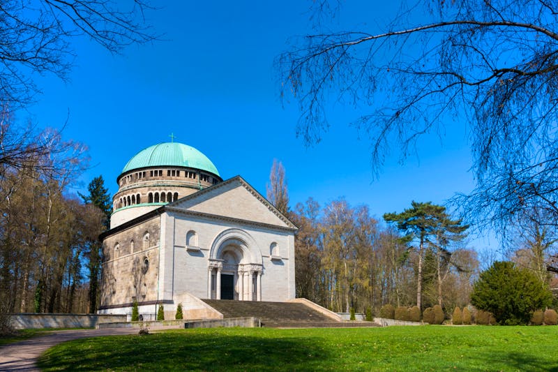 Mausoleum im Schlosspark Bückeburg - Landkreis Schaumburg - ©Christian Schwier - stock.adobe.com
