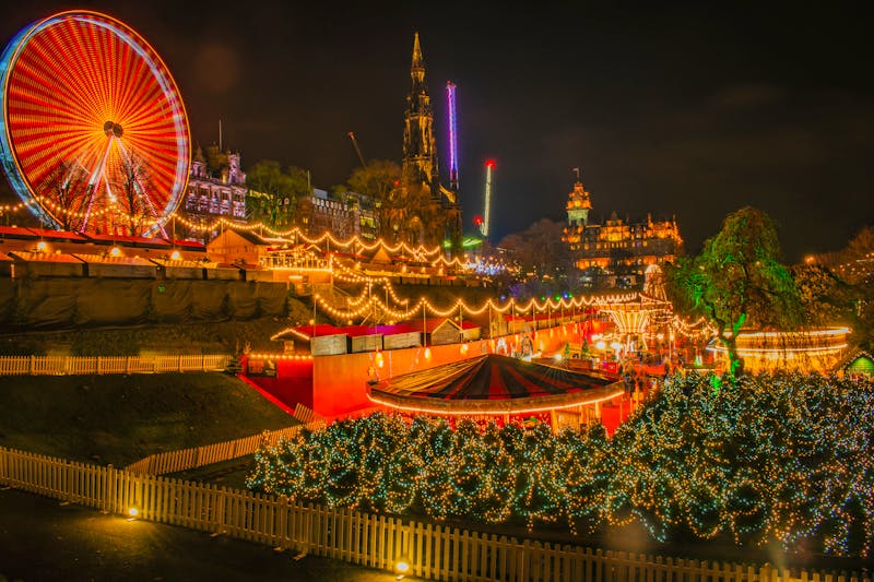 Edinburgh - Jahrmarkt zu Weihnachten - ©catalin - stock.adobe.com