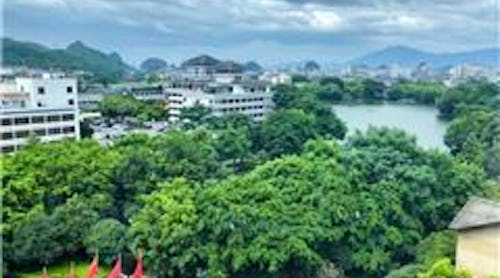 Guilin Bravo Hotel Außenanlage 2 – © Guilin Bravo Hotel