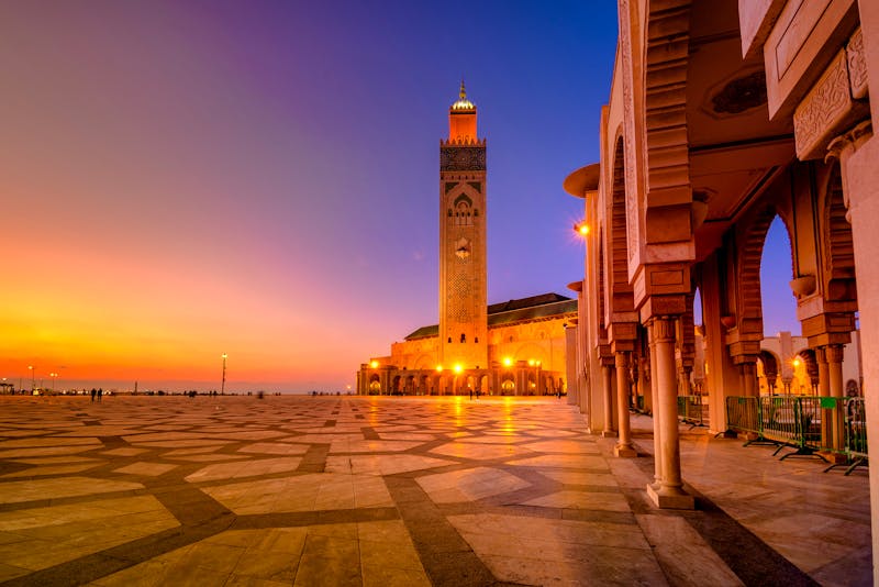 Die Hassan-II-Moschee in Casablanca am Abend - ©gatsi - stock.adobe.com