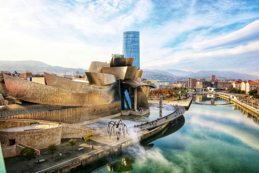 Guggenheim-Museum in Bilbao &ndash; &copy; Jorge Fernández Salas auf Unsplash