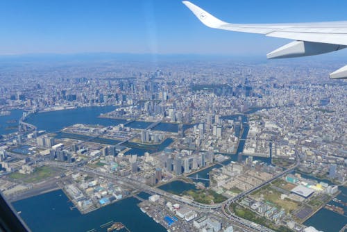 Flug über Tokio &ndash; &copy; Frank Nimschowski - Eberhardt TRAVEL