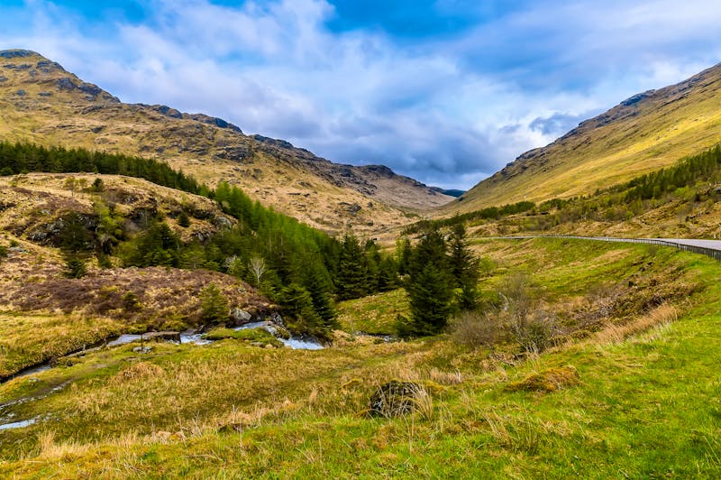 Fahrt durch die Highlands bei Arrochar - ©Nicola - stock.adobe.com