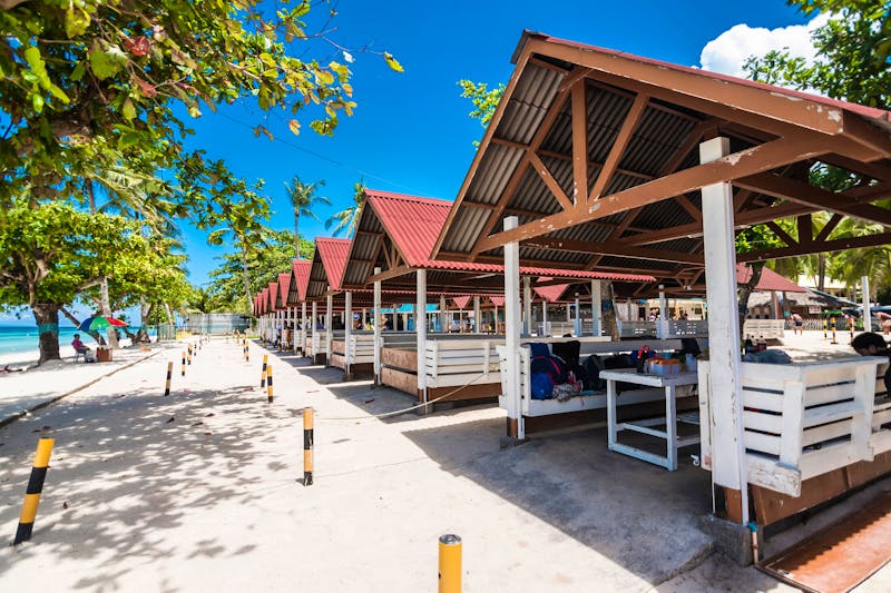 Am Dumaluan Beach auf Panglao Island - Bohol - ©Mdv Edwards - stock.adobe.com