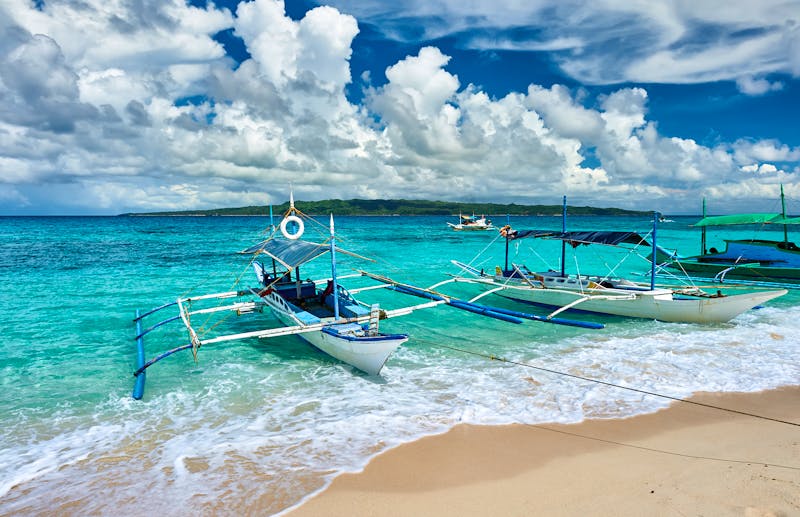 Ausflugsboote auf Balicasag Island - ©haveseen - stock.adobe.com