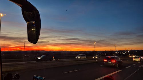 Heimreise mit tollem Sonnenuntergang &ndash; &copy; Sinah Witzig - Eberhardt TRAVEL