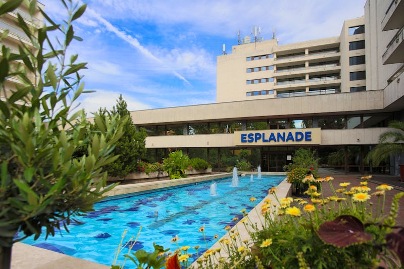 Esplanade Ensana Health Spa Hotel in Pistyan - Eingang – ©Esplanade Ensana Health Spa Hotel in Pistyan