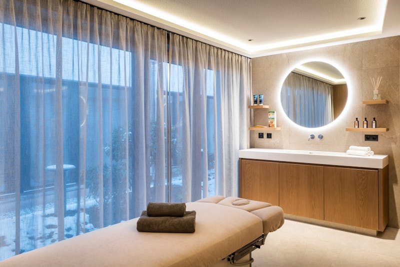  Neuhaus Massage Kosmetik  – ©Michael Kreyer Fotografie