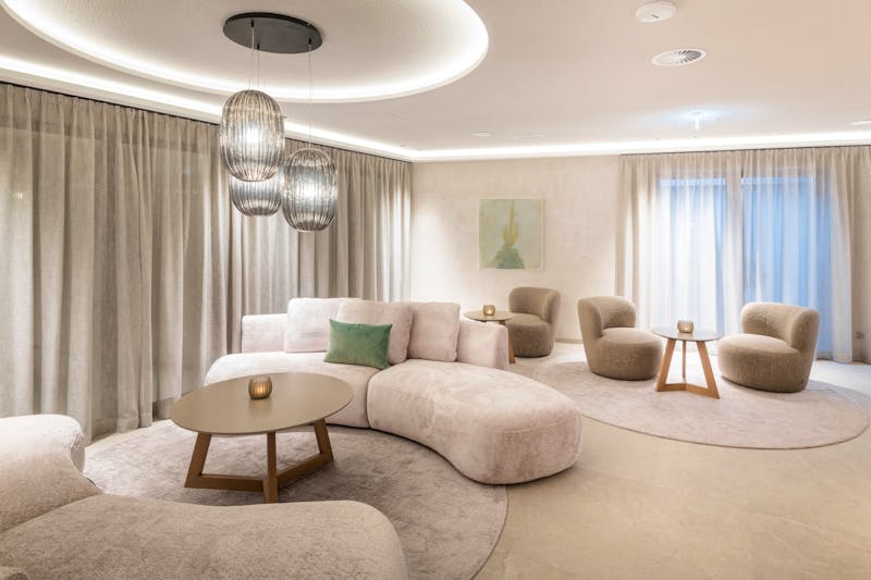 Neuhaus Massage Kosmetik  – ©Michael Kreyer Fotografie