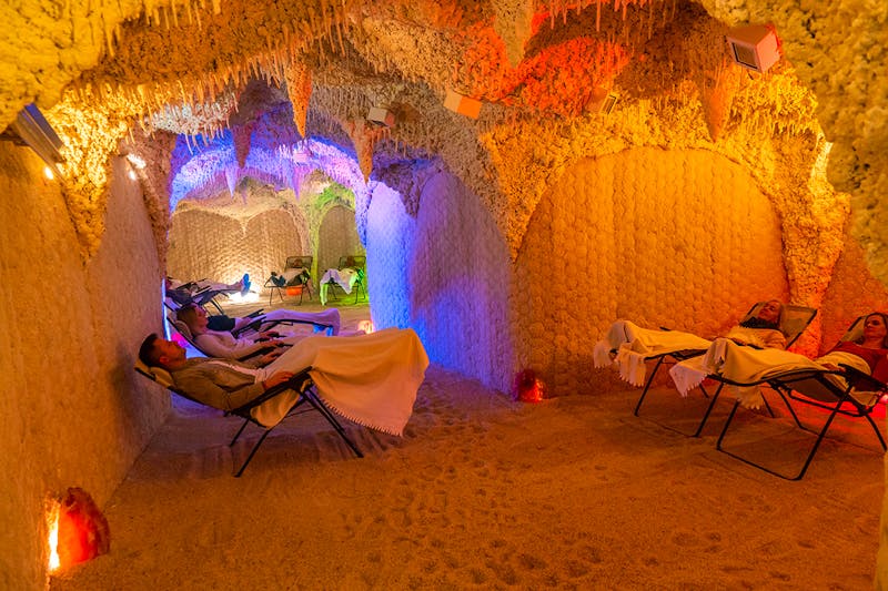 Bad Soden-Salmünster - Totes-Meer-Salzgrotte in der Spessart-Therme  - ©Spessart Tourismus und Marketing GmbH