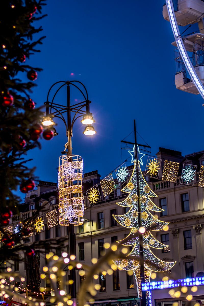 Glasgow - Weihnachtsbeleuchtung in der Altstadt - ©JulietPhotography - stock.adobe.com