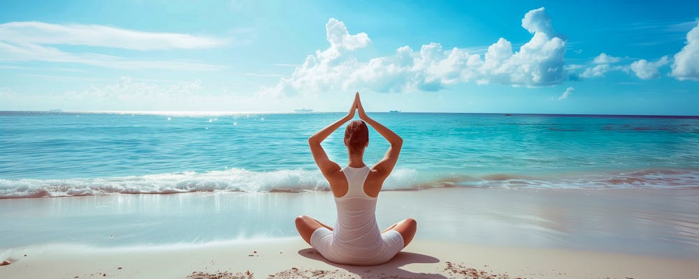 Yoga am Strand – © Boom - stock.adobe.com