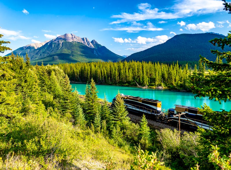 Rocky Mountaineer - Kanada per Bahn entdecken - ©Veronique - stock.adobe.com