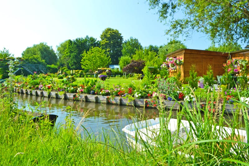 Bootsfahrt durch die Hortillonages von Amiens - ©dom60 - stock.adobe.com