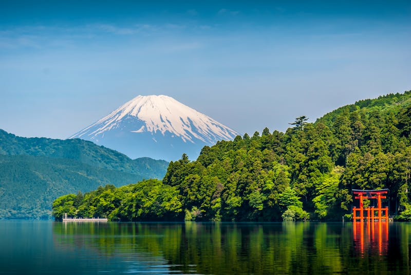Ashi-See und Fuji-Berg von Moto-Hakone aus in Japan - ©navarro raphael - stock.adobe.com