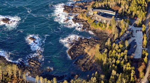 Black Rock Oceanfront Resort in Ucluelet – © Black Rock Oceanfront Resort in Ucluelet
