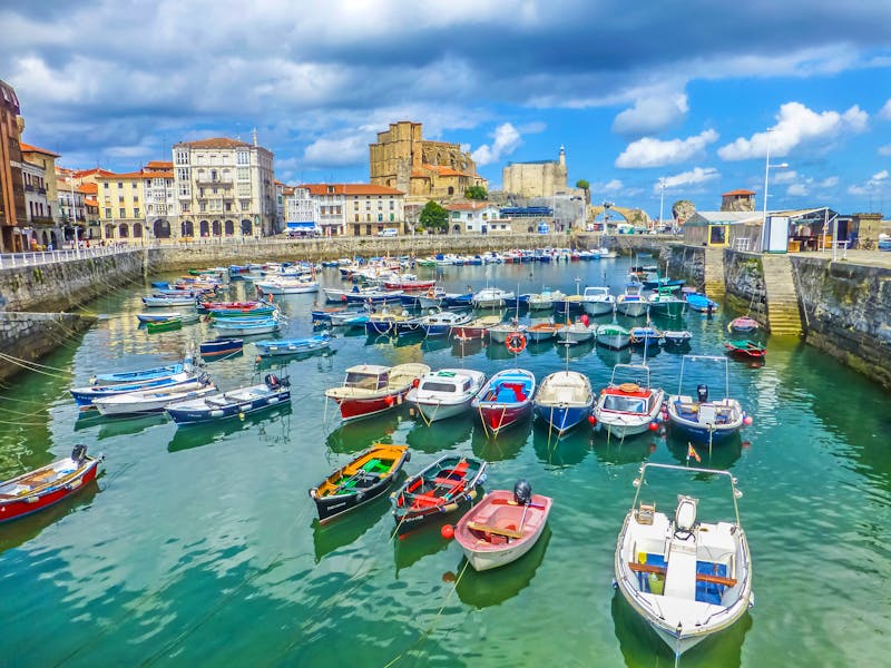 Castro Urdiales in Kantabrien - ©VEOy.com - stock.adobe.com