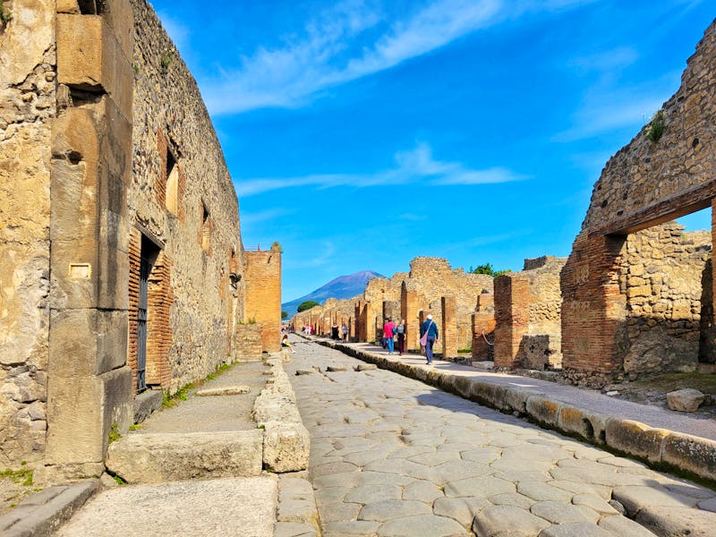 Ausgrabungsstätte Pompeji am Fuße des Vesuvs - ©Susanne Hofen - Eberhardt TRAVEL
