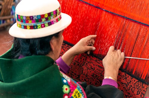 Weberin in Sucre - Bolivien &ndash; &copy; SEBASTIEN LECOCQ - stock.adobe.com