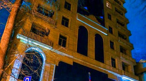 Aserbaidschan, Baku, Central Park Hotel, Außenfassade – © Ratehawk