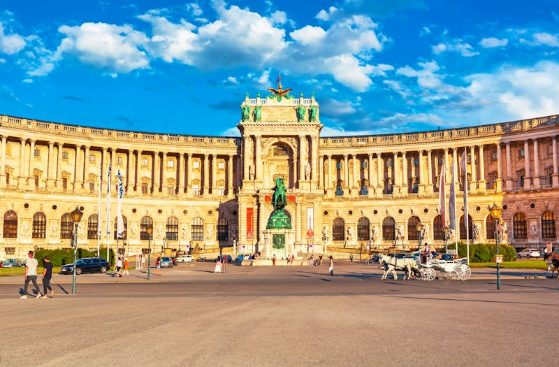 Nationalbibliothek - Hofburg in Wien - ©Rastislav Sedlak SK - stock.adobe.com