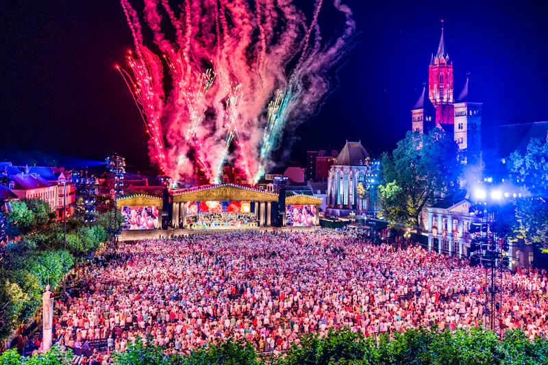 Maastricht  Andre Rieu Vrijthof  - &copy;Foto: Marcel van Hoorn // André Rieu Productions b.v.