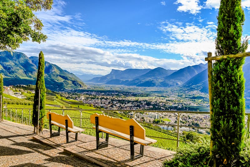 Wanderweg über Meran - ©bill_17 - stock.adobe.com