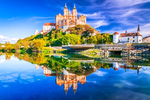 Stift Melk an der Donau &ndash; &copy; ecstk22 - stock.adobe.com