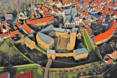Mittelalterliches Städtchen Steinau an der Straße in Hessen &ndash; &copy; Roman - stock.adobe.com