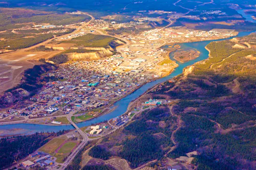Whitehorse am Yukon Fluss im Norden Kanadas &ndash; &copy; PiLensPhoto - stock.adobe.com