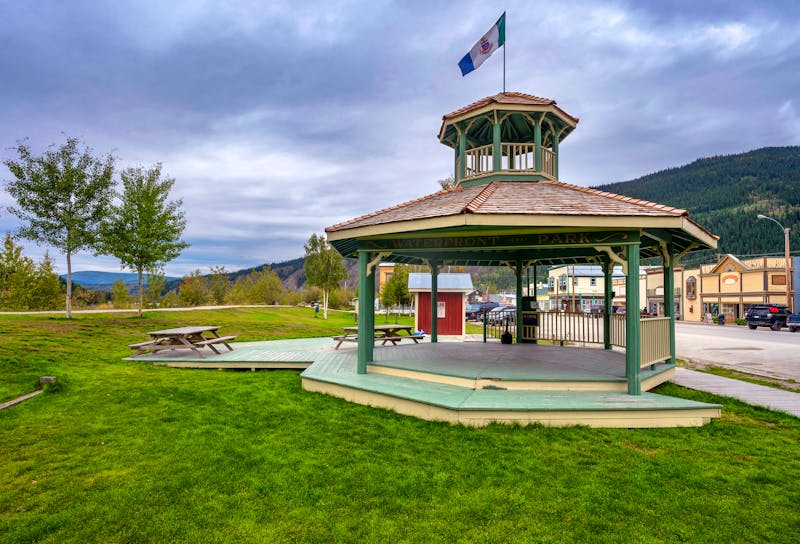 Park an der Front Street in Dawson City - Yukon Territorium - ©jkgabbert - stock.adobe.com