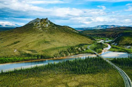 Dempster Highway im Yukon Territorium &ndash; &copy; Ingmar - stock.adobe.com