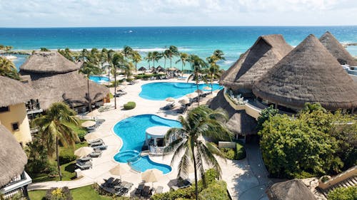 Catalonia Riviera Maya, Poolanlage &ndash; &copy; Catalonia Riviera Maya