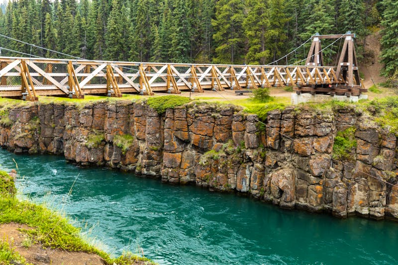 Miles Canyon mit Basalt-Säulen am Fluss Yukon bei Whitehorse - ©hecke71 - stock.adobe.com