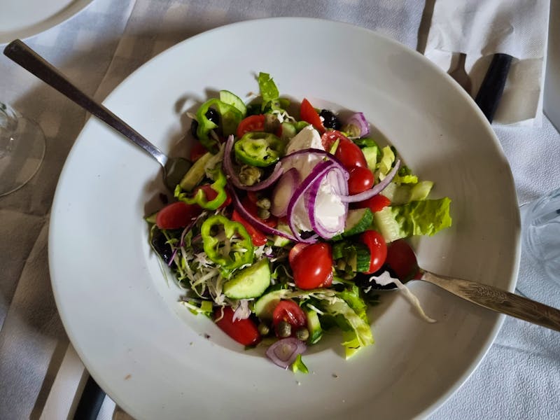 Mittagessen in der Taverne 