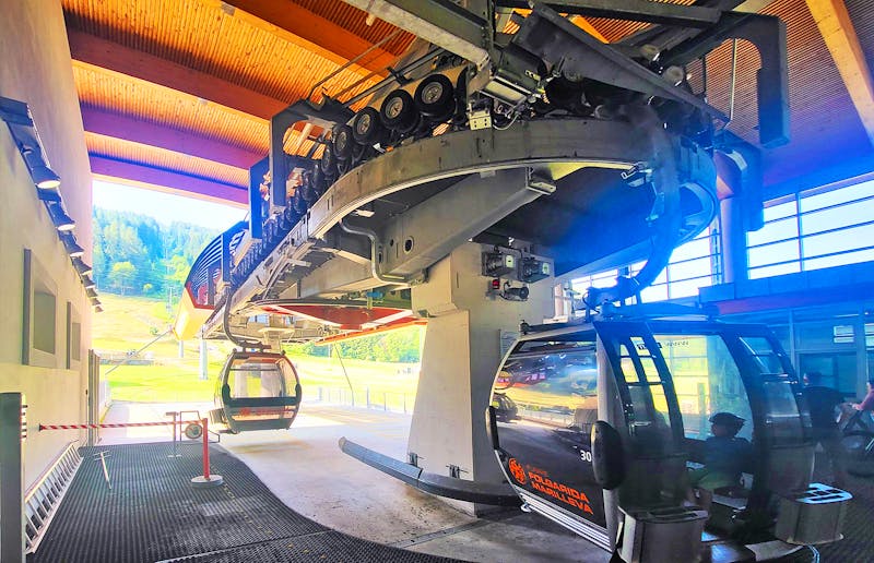 Seilbahn in Commezzadura  - ©Vivien Fiedler - Eberhardt TRAVEL