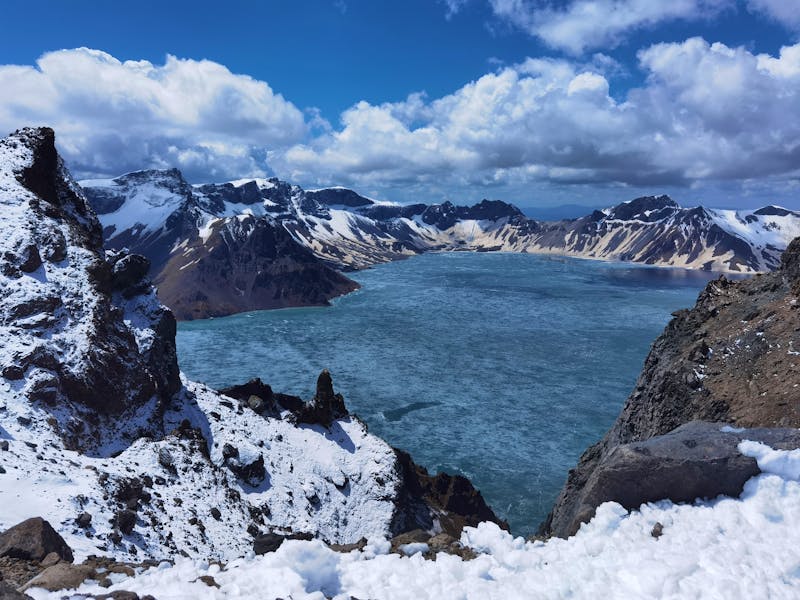 Himmelssee im Changbaishan Gebirge in Jilin, China - ©Xiuying Zou