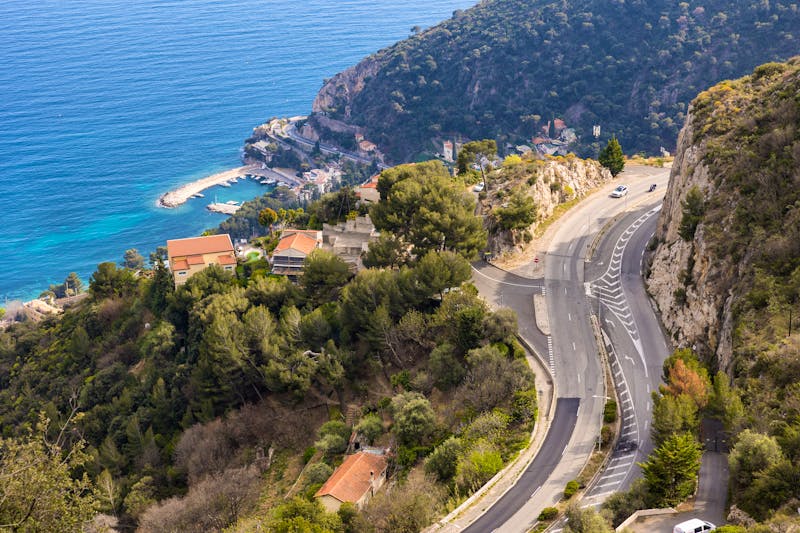 Straße an der Cote d'Azur beim Bergdorf Eze - ©Ldgfr Photos - stock.adobe.com