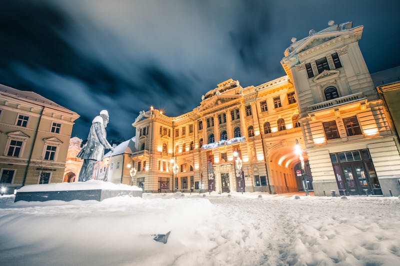 Litauische Nationale Philharmonie im Winter mit Schnee in Vilnius  - ©held by GoVilnius