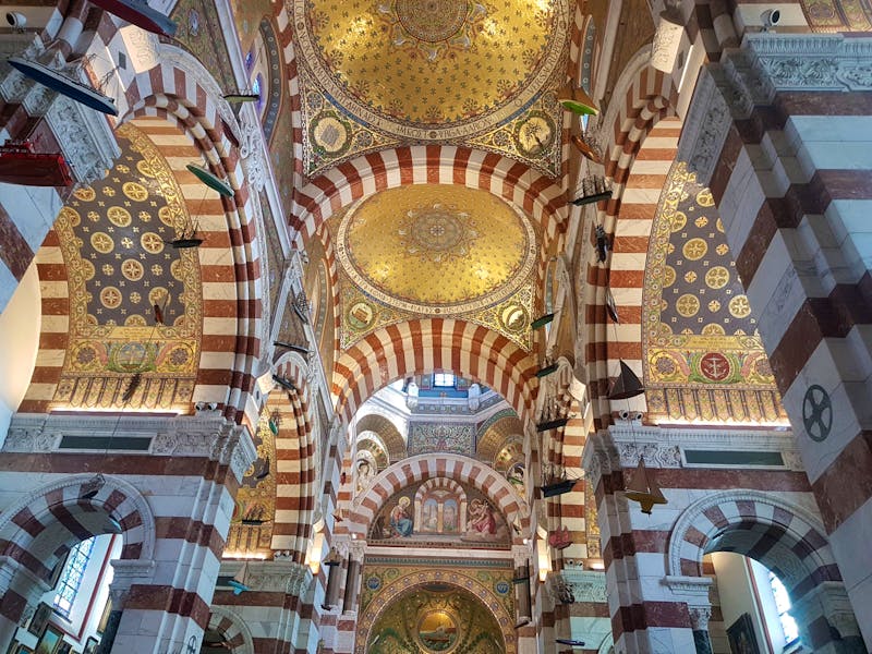Marseille - Notre-Dame de la Garde - ©Beate Schroedter - Eberhardt TRAVEL