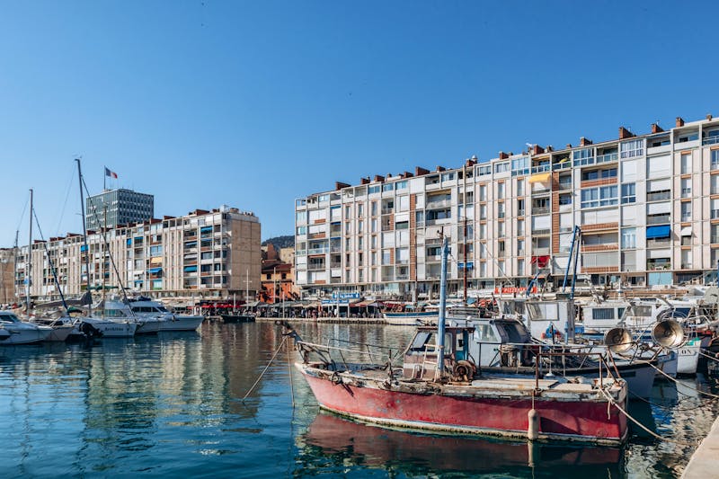 Hafenstadt Toulon an der Cote d'Azur - ©Andrei Antipov - stock.adobe.com