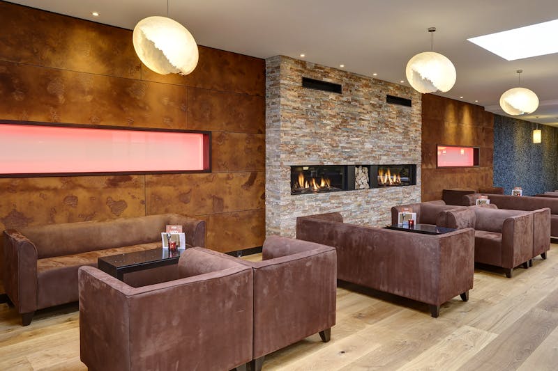 Parkhotel CUP VITALIS - Kamin-Lounge – ©Parkhotel CUP VITALIS, Foto: Jean Molitor