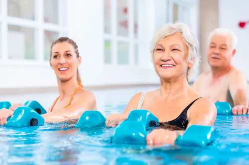 Aqua-Gymnastik &ndash; &copy; Kzenon - stock.adobe.com