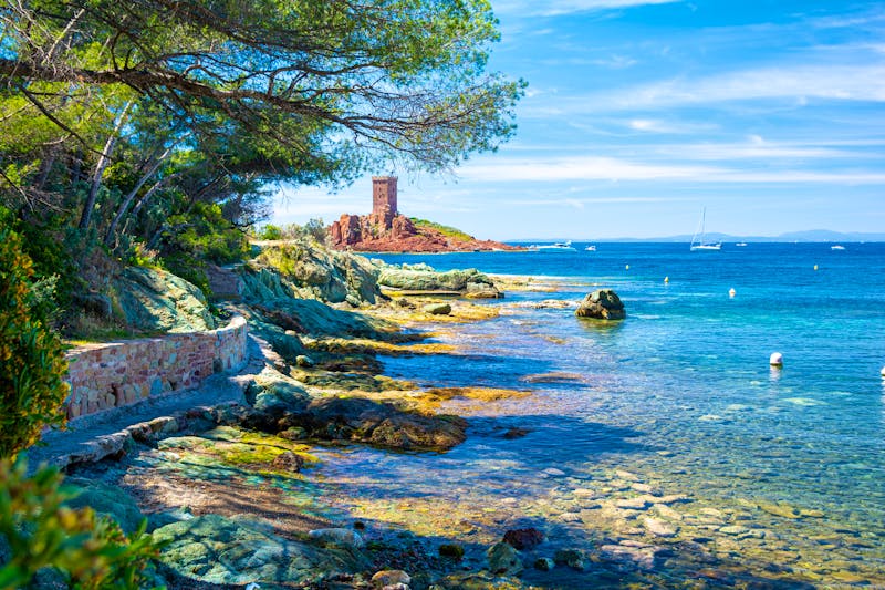 Küste von Frejus - ©lukaszimilena - stock.adobe.com