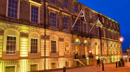 Holiday-Inn-Express-Edinburgh-City-Centre-Außenansicht – © IHG