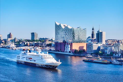 MS Hamburg Elbphilharmonie Hamburg  &ndash; &copy; Plantours