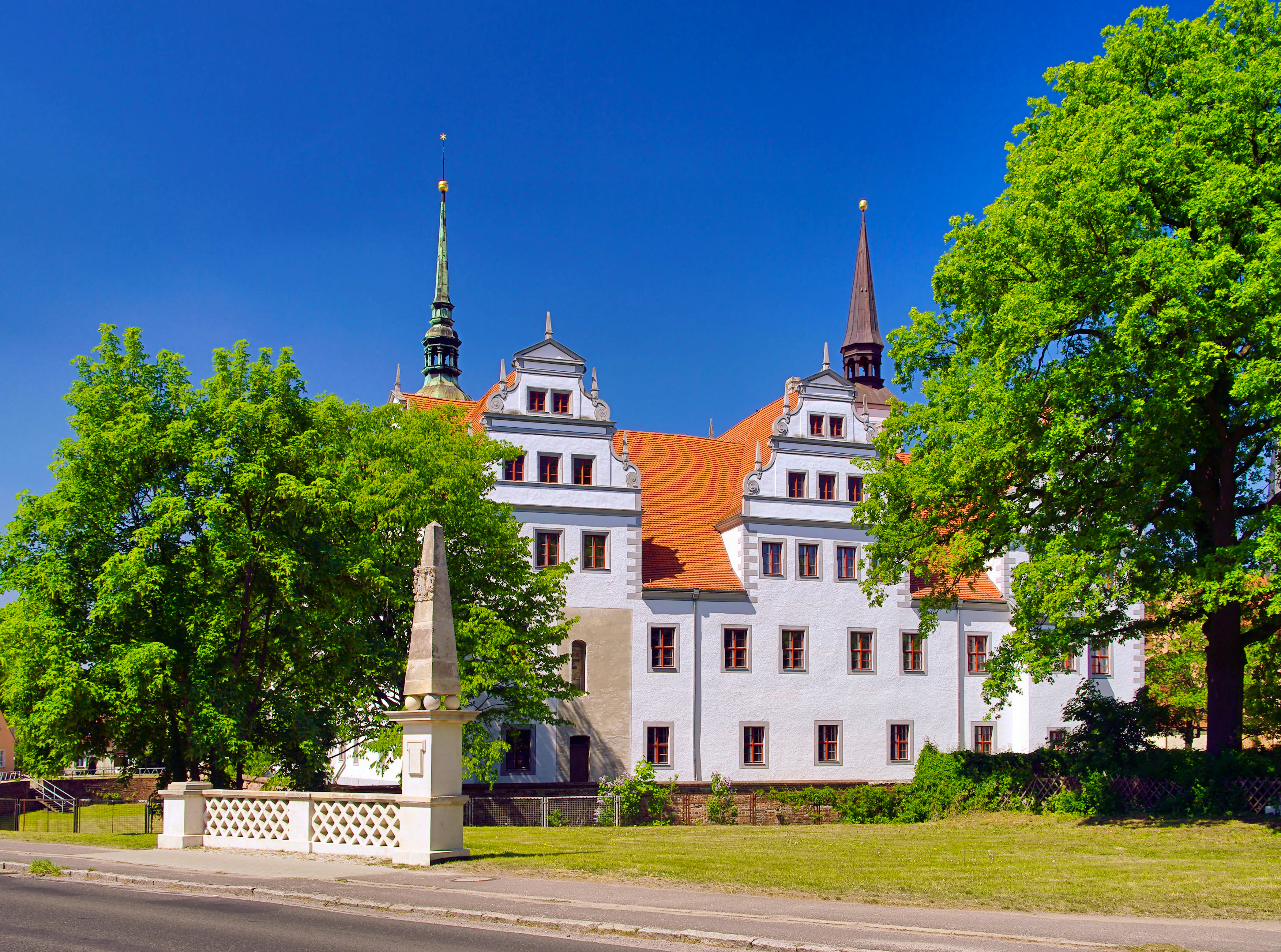 Doberlug-Kirchhain - Schloss Doberlug  &ndash; &copy; LianeM - stock.adobe.com