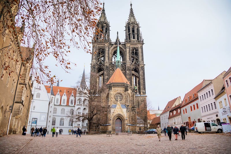 Meissen mit Marktplatz, Dom und Albrechtsburg - ©AnnaRudnitskaya - stock.adobe.com